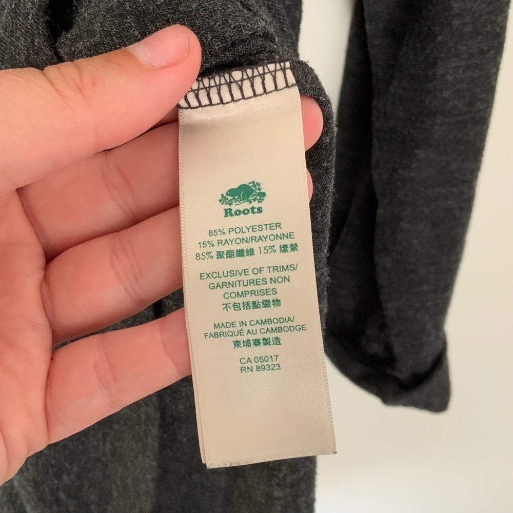 Roots long sleeved dark heather grey shirt - Picture 5 of 6